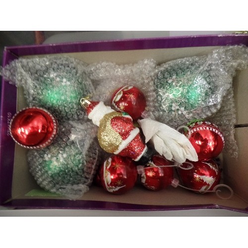 589 - 4 BOXES OF GOOD QUALITY CHRISTMAS DECORATIONS - SNOWMAN FIGURES, MUSICAL TREE TINS, ETC