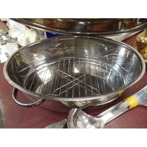 302 - OVAL STAINLESS STEEL ROASTER AND KITCHEN UTENSILS.