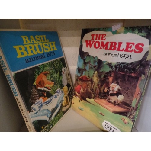 218 - 2 VINTAGE WOMBLES ANNUALS 1977 & 74, ALSO BASIL BRUSH ANNUAL 74.