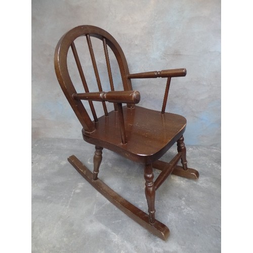 232 - LOVELY CHILD'S WINDSOR STYLE ROCKING CHAIR AGED 2-4 YEARS