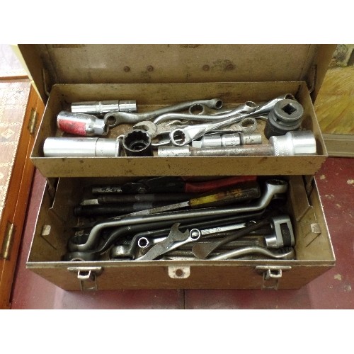 235 - SMALL VINTAGE METAL CANTILEVER TOOLBOX, FULL OF TOOLS, SPANNERS ETC.