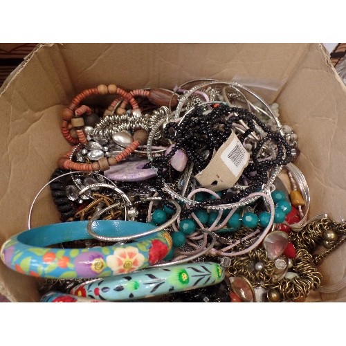 243 - COSTUME JEWELLERY, BANGLES, NECKLACES, BRACELETS ETC.