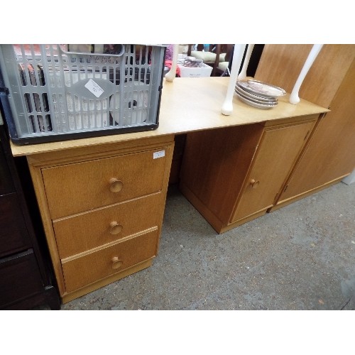 317 - MID-CENTURY MEREDEW TEAK DRESSING TABLE. CUPBOARD ONE SIDE, DRAWERS THE OTHER.