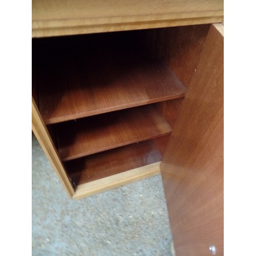 317 - MID-CENTURY MEREDEW TEAK DRESSING TABLE. CUPBOARD ONE SIDE, DRAWERS THE OTHER.