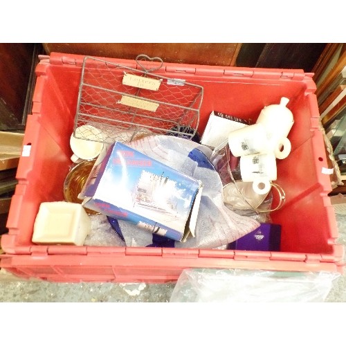 365 - MIXED LOT. INC CARNIVAL-WARE, COFFEE SET, SILVER-PLATE, GLASSWARE, CARRIAGE CLOCK, DESK ORGANISER, G... 