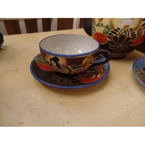 412 - HAND DECORATED ORIENTAL TEA SET. TEAPOT & 2 CUPS/SAUCERS.