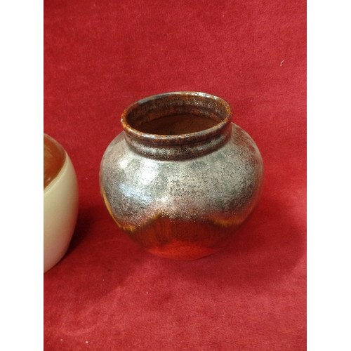 106 - VINTAGE STONEWARE. 1 BROWN & CREAM JUG, AND A PLANTER WITH VOLCANIC STYLE GLAZE.