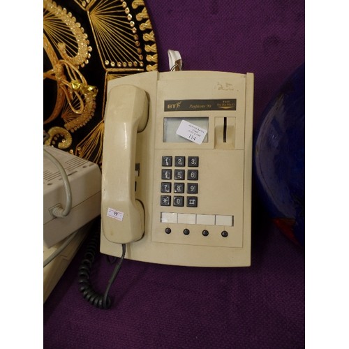 114 - VINTAGE BT PAYPHONE 90. WALL-MOUNTED. CREAM.