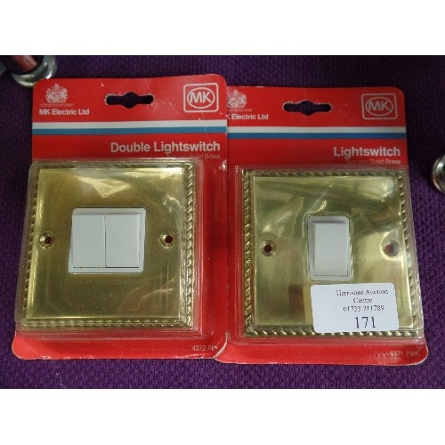 171 - NEW/PACKAGED BRASS LIGHT SWITCHES. A DOUBLE AND A SINGLE.