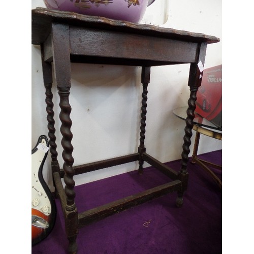 123 - VINTAGE OAK BARLEYTWIST SIDE TABLE.