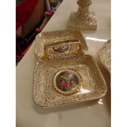 212 - EMPIRE-ENGLAND. VERY ORNATE GOLD AND CREAM. PAIR OF VASES, A CIRCULAR AND A SQUARE DISH. 4 PCS.