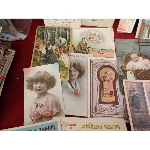 257 - QUANTITY OF INTERESTING EARLY VINTAGE POSTCARDS. ALSO SOME CIGARETTE CARDS.