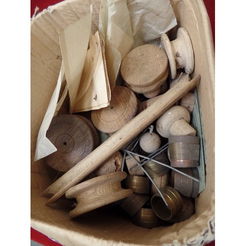 295 - BOX OF VINTAGE WOODEN FISHING REELS.