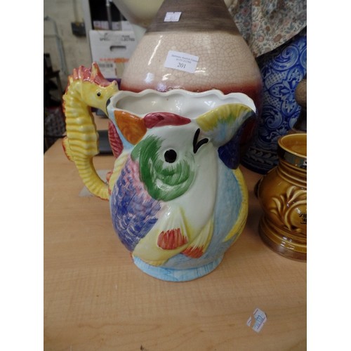 201 - MIXED LOT, INCLUDES A BRIGHTLY PAINTED ITALIAN JUG, A HEAVY GLAZED STONEWARE VASE, A BLUE AND WHITE ... 