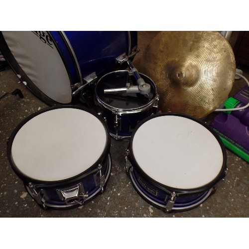 149 - MIRAGE DRUM KIT IN COBALT BLUE.