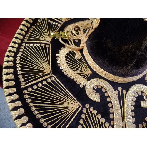 115A - ADULT BLACK AND GOLD MEXICAN SOMBERO HAT