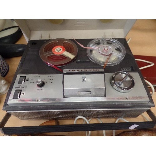 200 - VINTAGE GRUNDIG TK 145 DE-LUXE, TWIN TAPE REEL DECK.