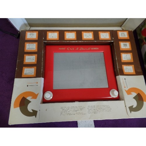 74 - RETRO ETCH-A-SKETCH MAGIC SCREEN. ORIGINAL BOX.