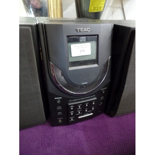 151 - TEAC CD/CASSETTE MICRO SYSTEM MC-D5, WITH SPEAKERS.