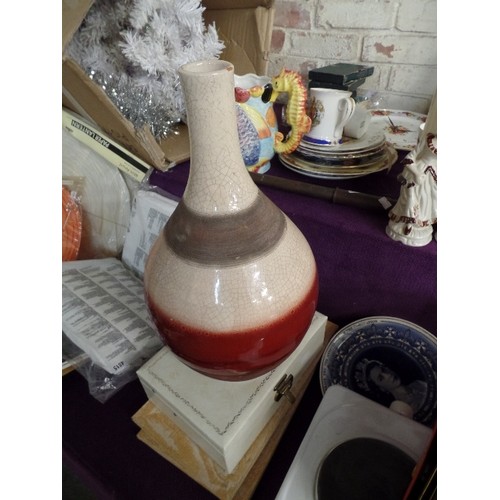 163 - LARGE CORNER MIXED LOT. INC CERAMICS, PICTURES, BOOKS, VINTAGE ITEMS, HOUSEHOLD ETC ETC.