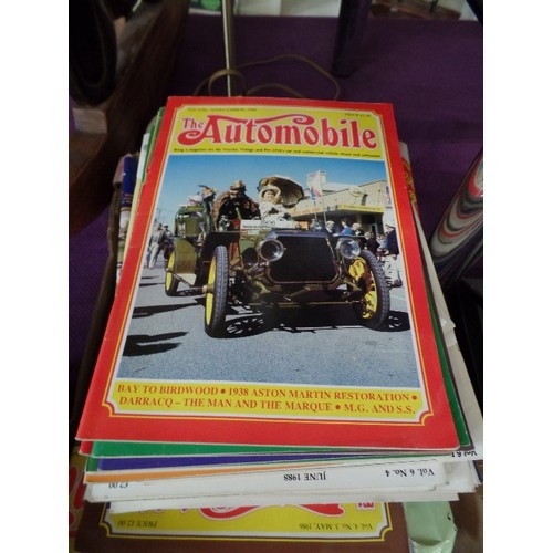 193 - CAR INTEREST. SET OF VINTAGE 'MOTOR REPAIR & OVERHAULING' BOOKS, ALSO QUANTITY OF MAGAZINES 'THE AUT... 