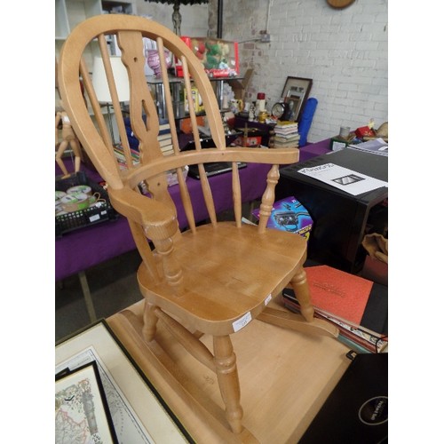 202 - BEECHWOOD WINDSOR ROCKING CHAIR. CHILD-SIZE.