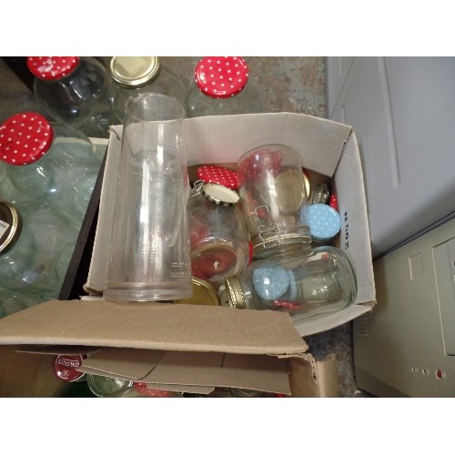 392 - LARGE QUANTITY OF KILNER JARS, GLASS BOTTLES WITH CLIP LIDS, JARS AND JAM JARS