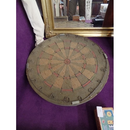 161 - VINTAGE DART BOARD.