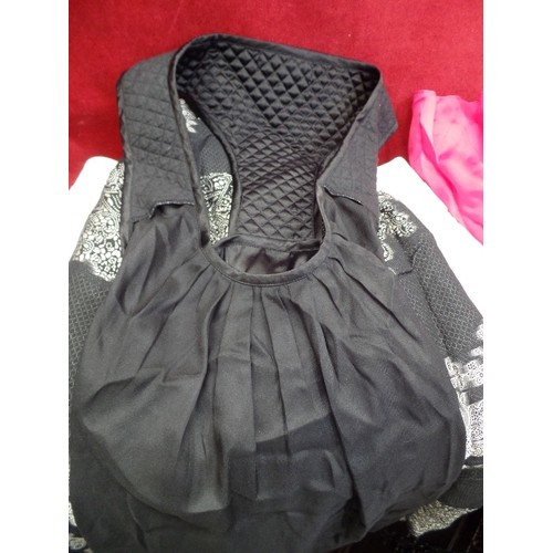 308 - GOOD QUALITY WOMENS CLOTHES. MAINLY DRESSES. M. INC KAREN MILLEN, JIGSAW, MONSOON, KALIKO, TARA JARM... 