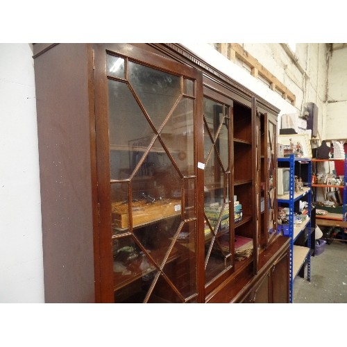 454 - MAHOGANY EFFECT 3 DOOR DISPLAY UNIT WITH ASTRIGAL GLAZED DOORS