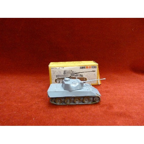 54 - VINTAGE AIRFIX HO-00 SCALE. GERMAN TIGER TANK. ORIGINAL BOX.