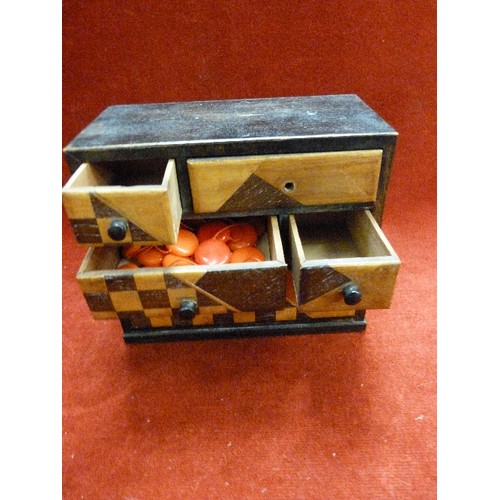 60 - MINIATURE WOODEN MARQUETRY 'CHEST OF DRAWERS' 14.5 CM W.