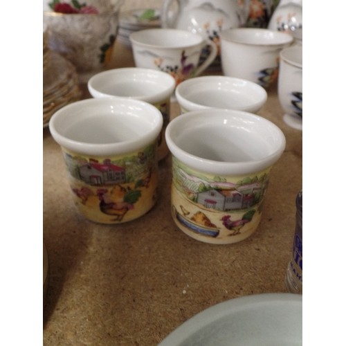 477 - ORIENTAL TEA SET , 6 PERSON BONE CHINA CUPS, SAUCERS AND PLATES SET WITH FLOWERS, CARLTONWARE POT ET... 