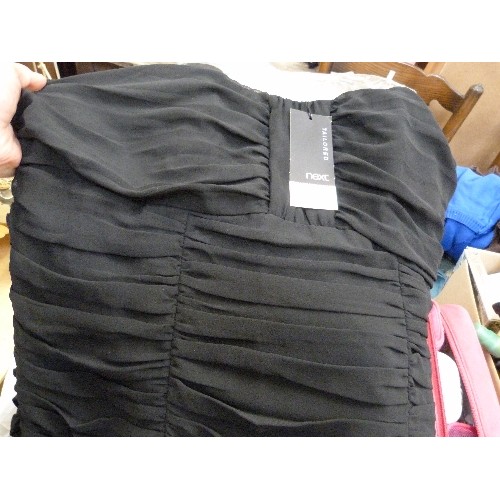 409 - NEW/TAGS GOOD QUALITY WOMENS CLOTHES. MEDIUM. INC COAST, LAURA ASHLEY, MOSCHINO, NEXT ETC.