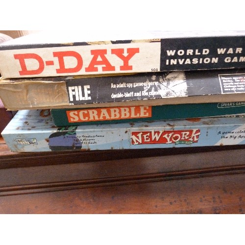 485 - VINTAGE GAMES - D-DAY, THE SIGMA FILE, SCRABBLE AND NEW YORK IN A BOX