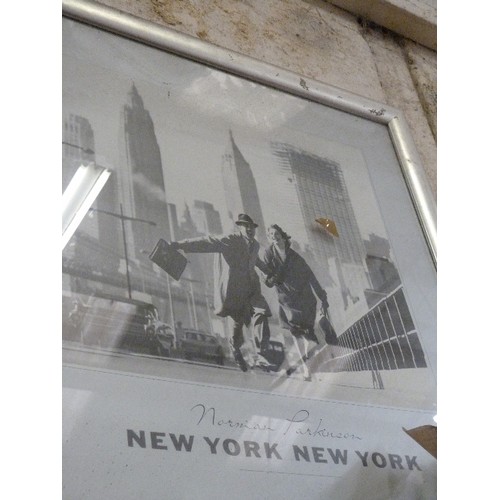 440 - FRAMED AND GLAZED NORMAN PARKINSON NEW YORK NEW YORK BLACK AND WHITE PRINT