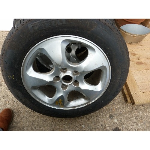 483 - 3 JAGUAR S TYPE 3L V6 2002 WHEELS