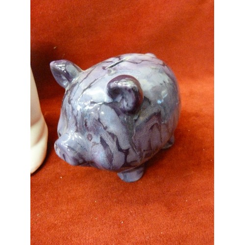 137 - 3 LOVELY PIGGY BANKS. A PRETTY PIG IN CLEAR, BLUE & GOLD GLASS, A LARGE HAND-PAINTED CERAMIC PIG, & ... 