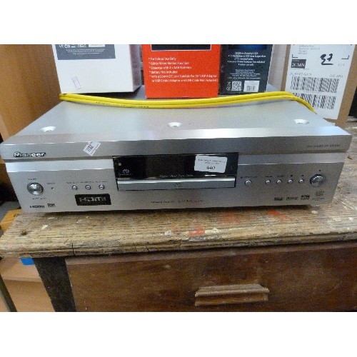 440 - PIONEER DV-989AVi DVD PLAYER.