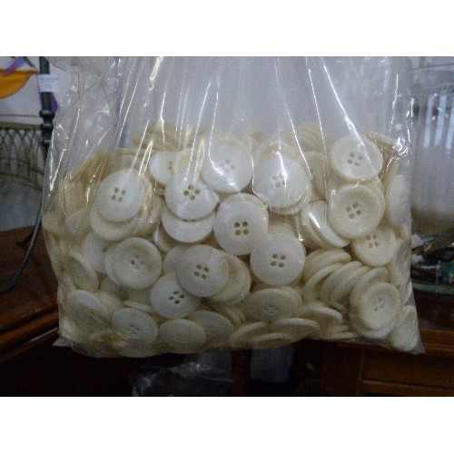 126B - 4 BAGS OF BUTTONS (LARGE QUANTITY)