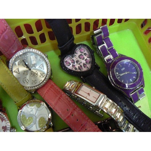 72 - 9 X WATCHES. INC DKNY, STORM, FOSSIL, GUESS.