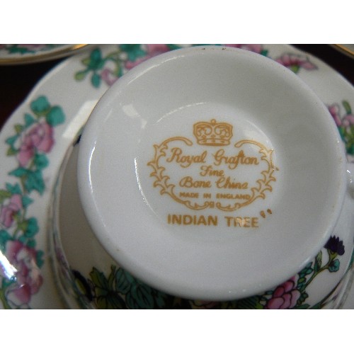 91 - COLCLOUGH BONE CHINA TEASET BLUE FLOWER DESIGN - 19 PIECES AND A ROYAL GRAFTON INDIAN TREE PART TEA ... 