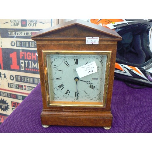 109 - COMITTI MANTEL CLOCK IN WOODEN CASE.