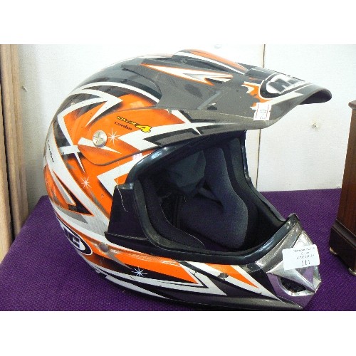 111 - FULL FACE CLX4 COMBO MOTORCYCLE HELMET. BY HJC. WITH CLOTH BAG.