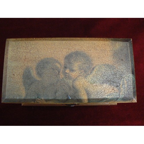 122 - CHERUB BOX WITH HINGED LID.