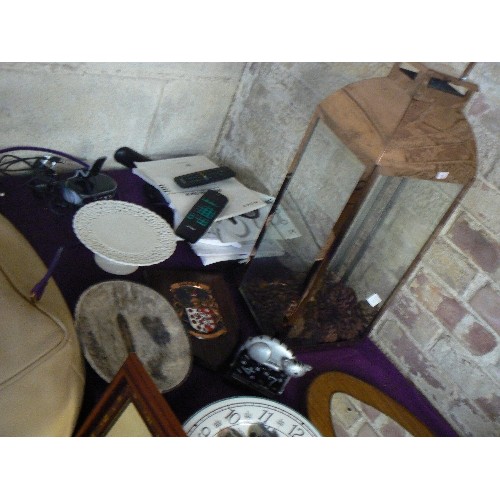 150 - LARGE CORNER JOB LOT. MIXED ITEMS INC TV'S, CAMERAS, FLOOR CUSHION, MIRRORS, PICTURES, PHOTO ALBUMS,... 