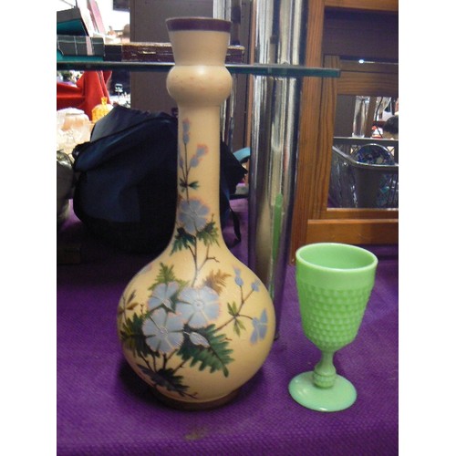 154 - 2 X VINTAGE GLASS VASES. A HAND-PAINTED FLORAL, AND A SMALL GREEN.