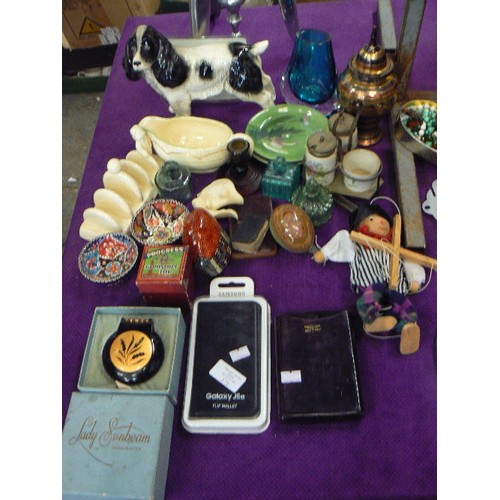 171 - MIXED VINTAGE LOT. INC CERAMIC SPANIEL, CRUET SET, SAMSUNG FLIP-WALLET, WOODEN PUPPET, DISHES ETC.