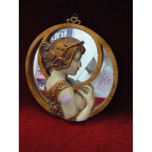 173 - SMALL ART NOUVEAU STYLE MIRROR. CIRCULAR.