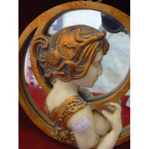 173 - SMALL ART NOUVEAU STYLE MIRROR. CIRCULAR.